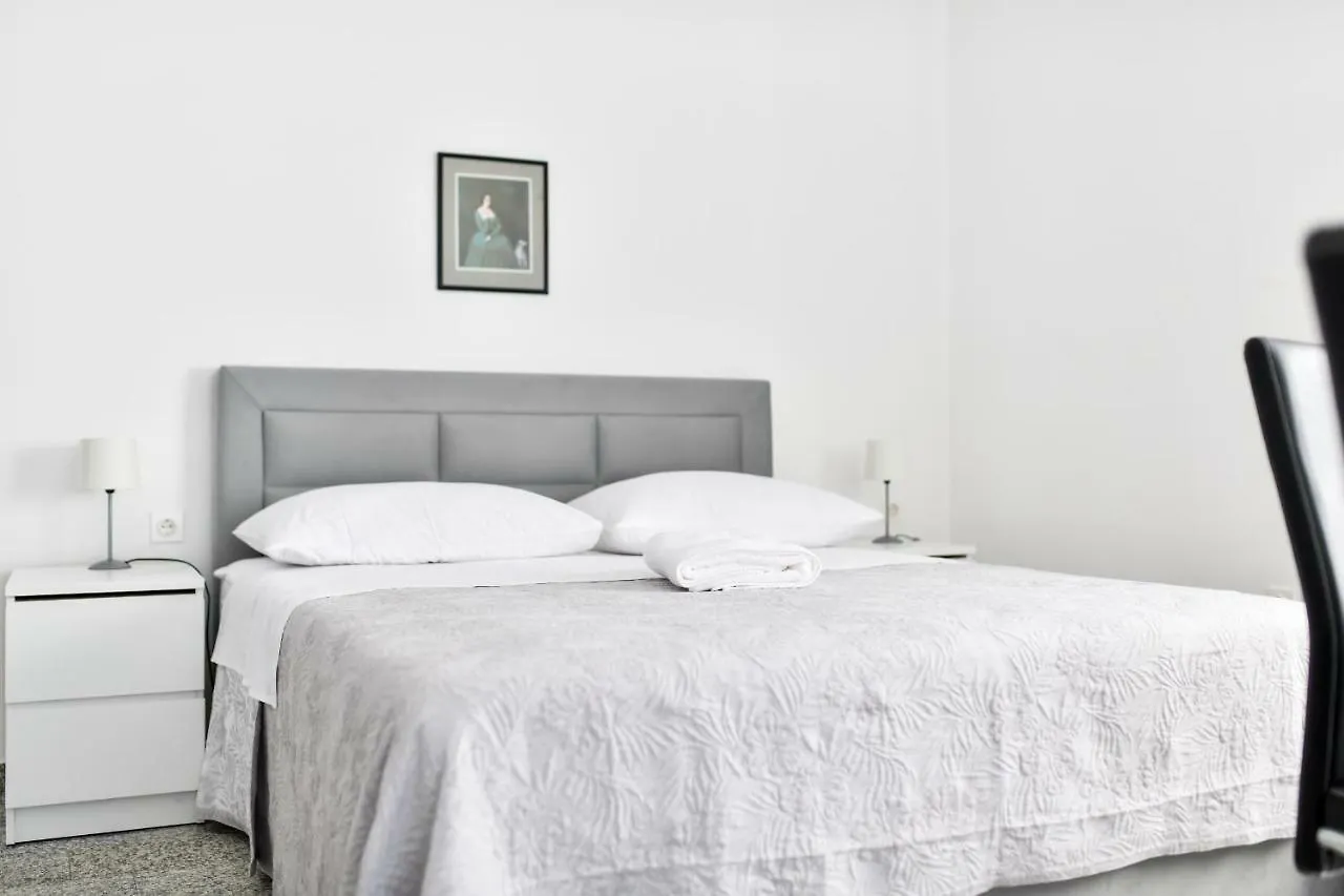 Apartments Martom Seline
